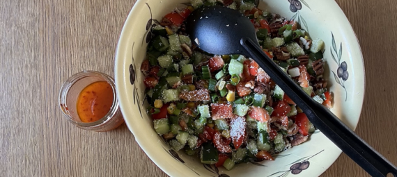 Komkommer kokos salade