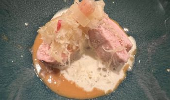Fazant ballotine, truffeljus en zuurkool
